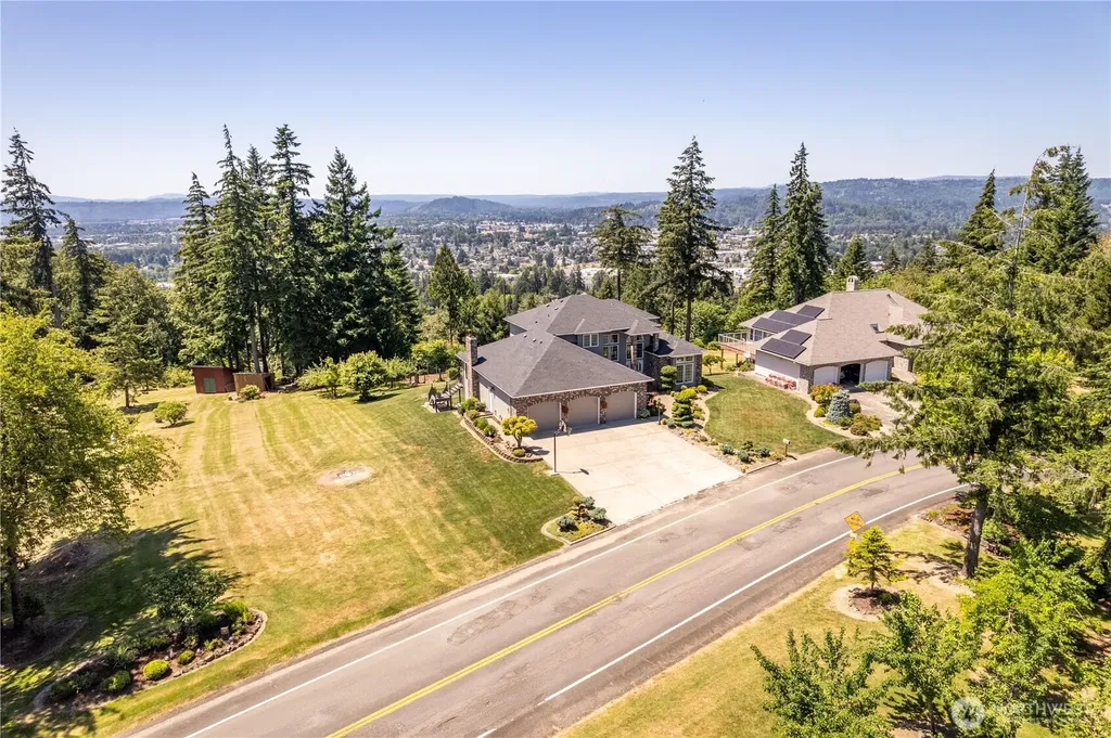 95 Banyon Drive Kelso WA 98626