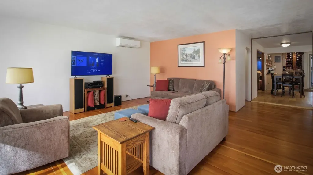 298 4th Street Morton WA 98356