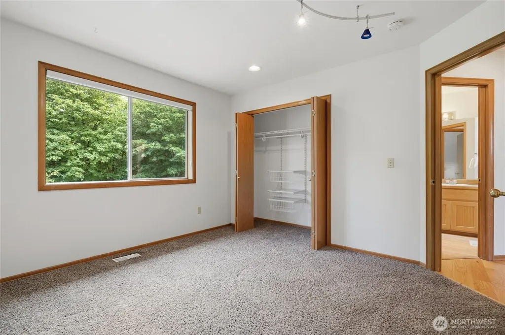 18710 139th Way SE Renton WA 98058