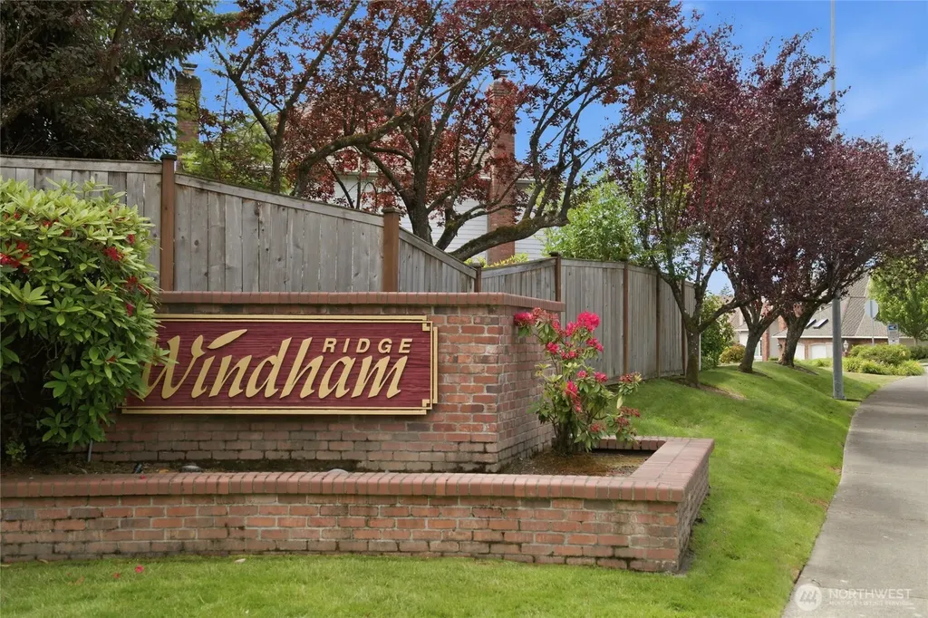 18710 139th Way SE Renton WA 98058
