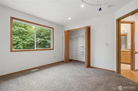 18710 139th Way SE Renton WA 98058
