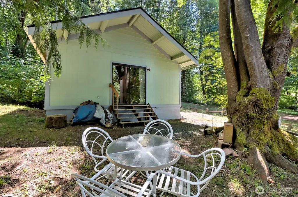 2461 W Deegan Road W Shelton WA 98584