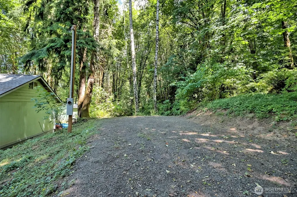 2461 W Deegan Road W Shelton WA 98584