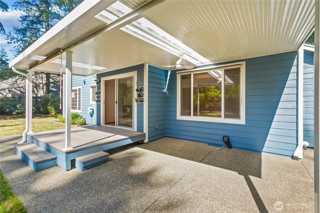 1093 SE St Patrick Court Port Orchard WA 98367