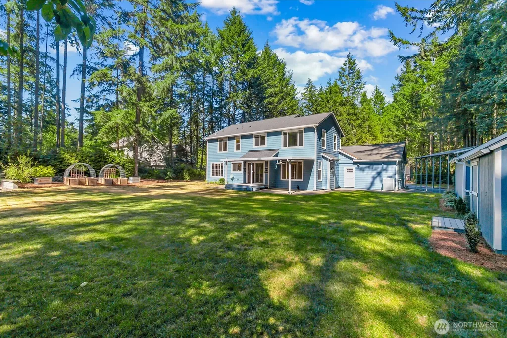 1093 SE St Patrick Court Port Orchard WA 98367