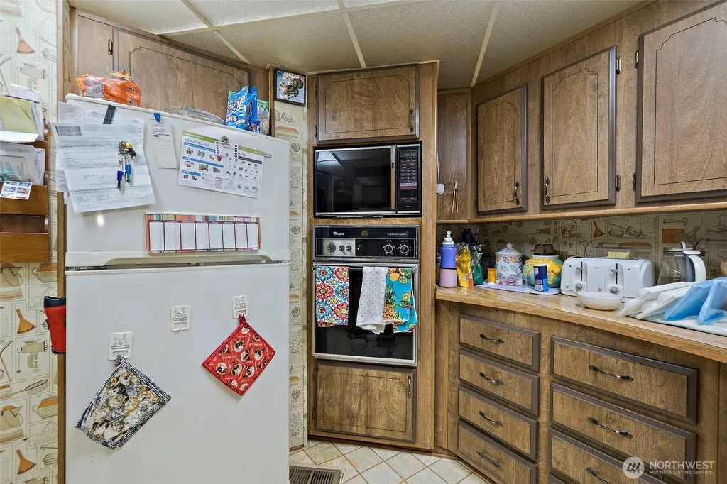 8903 51st Avenue Ct E Tacoma WA 98446