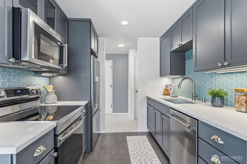 7001 Sand Point Way NE Seattle WA 98115