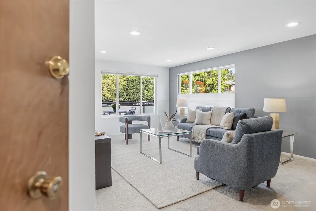 7001 Sand Point Way NE Seattle WA 98115