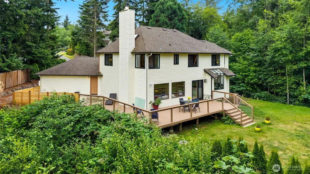 15609 92nd Court NE Bothell WA 98011