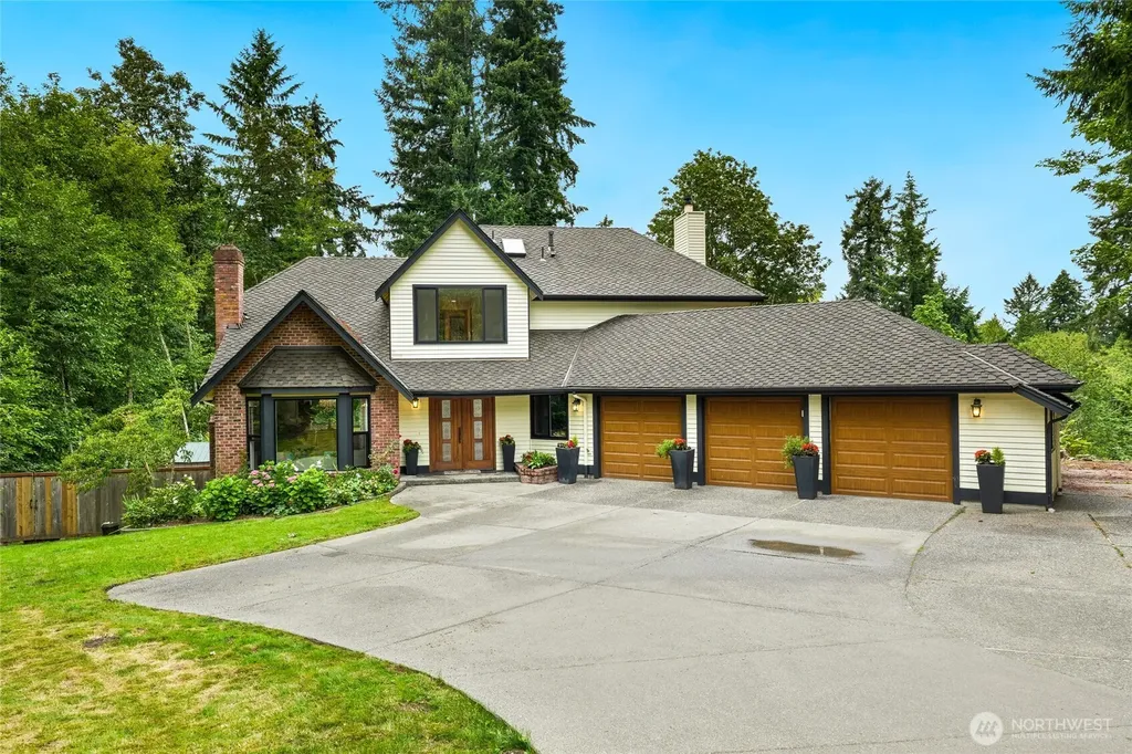15609 92nd Court NE Bothell WA 98011