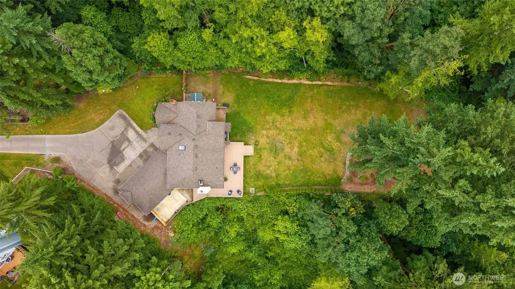 15609 92nd Court NE Bothell WA 98011
