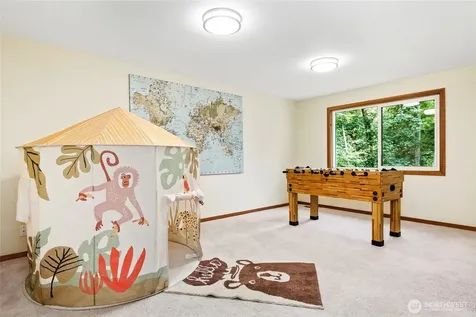 15609 92nd Court NE Bothell WA 98011