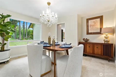 15609 92nd Court NE Bothell WA 98011