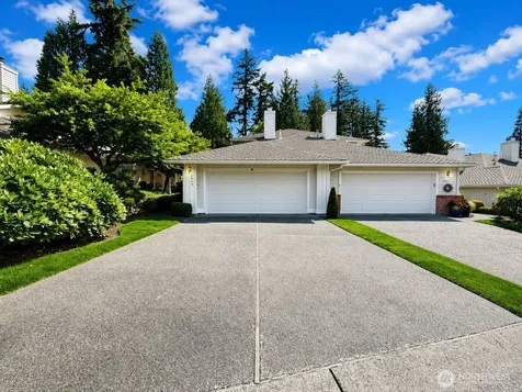 2009 Mill Pointe Drive SE Bothell WA 98012