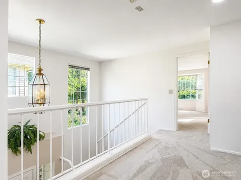 2009 Mill Pointe Drive SE Bothell WA 98012