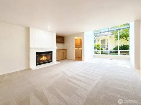 2009 Mill Pointe Drive SE Bothell WA 98012
