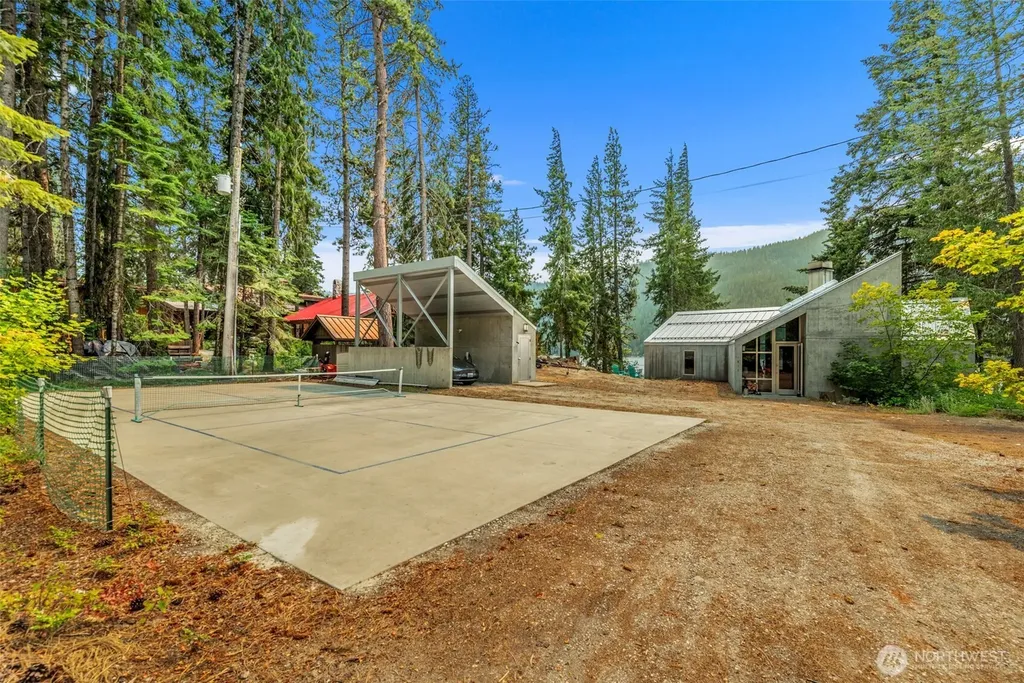 16161 N Shore Drive Leavenworth WA 98826