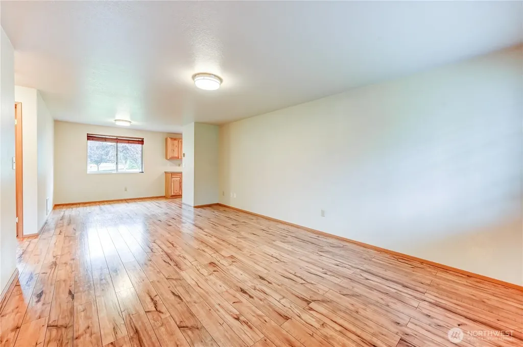 22415 95th Avenue SE Woodinville WA 98077