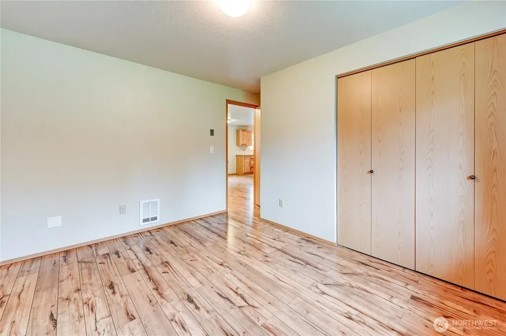 22415 95th Avenue SE Woodinville WA 98077