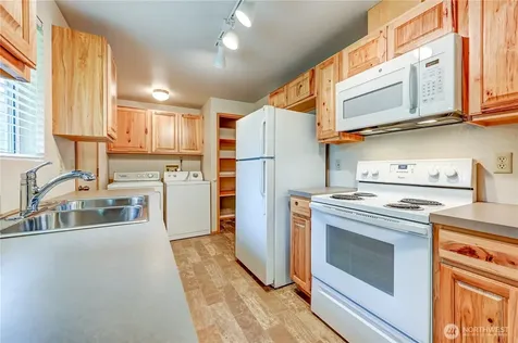 22415 95th Avenue SE Woodinville WA 98077