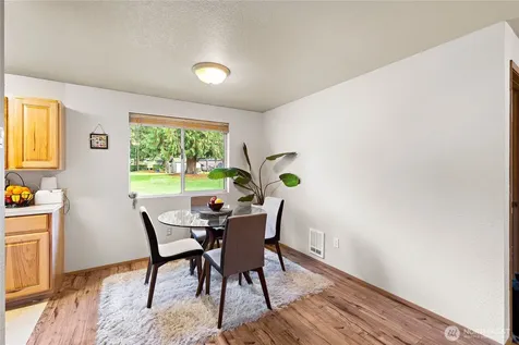22415 95th Avenue SE Woodinville WA 98077