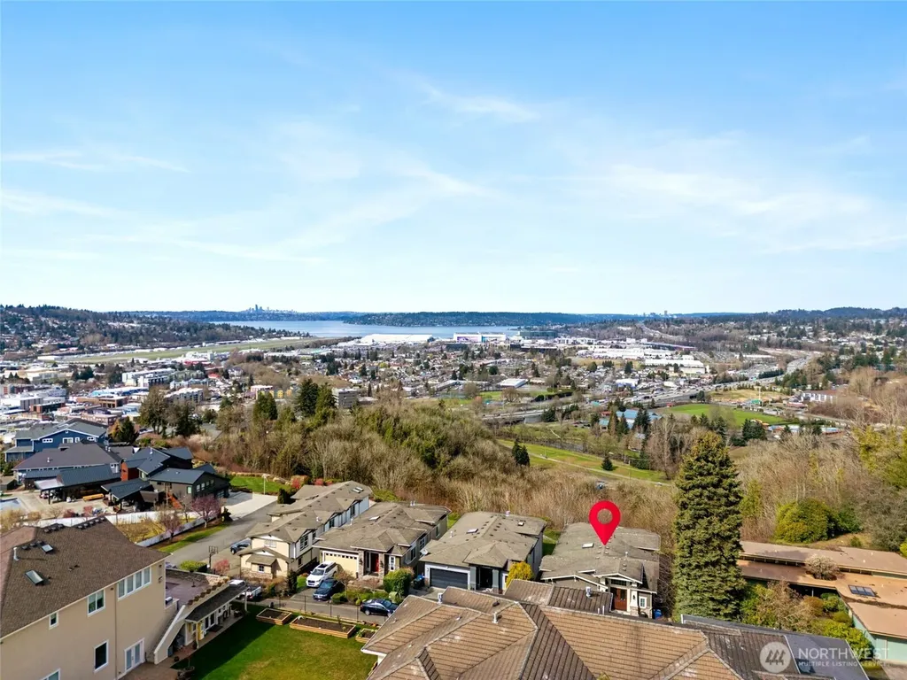 1518 S 5th Place Renton WA 98057