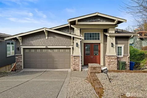 1518 S 5th Place Renton WA 98057