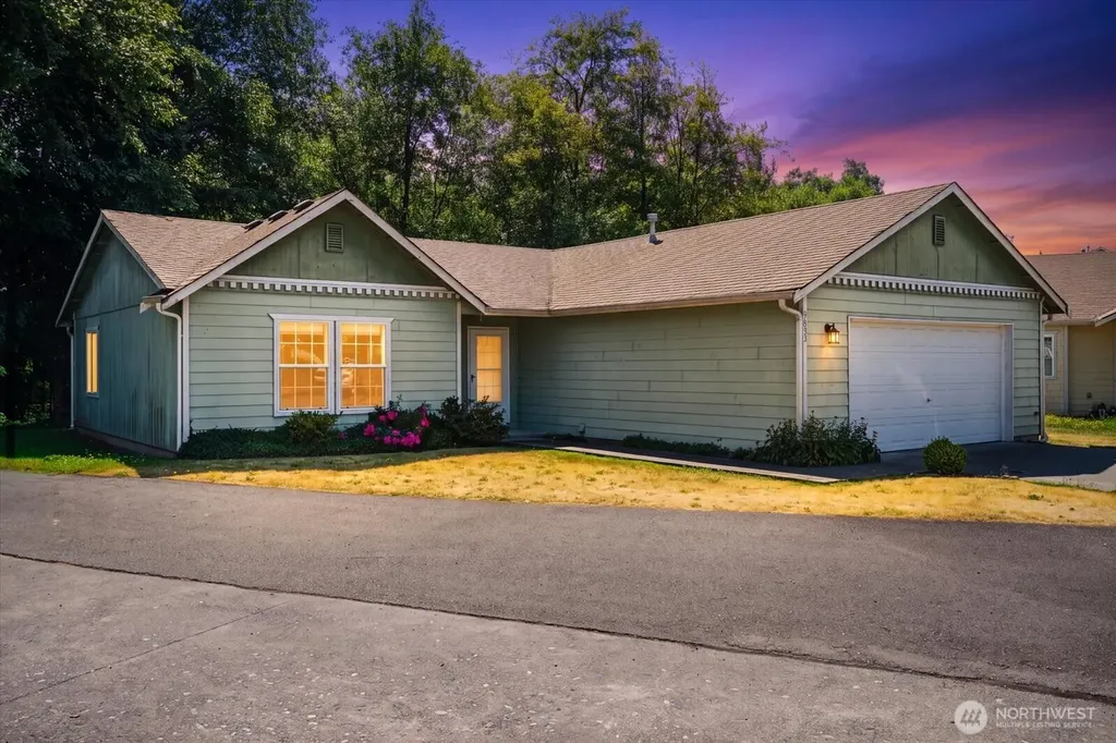 9633 18th Avenue W Everett WA 98204