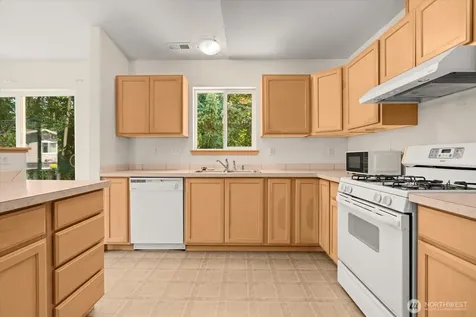 9633 18th Avenue W Everett WA 98204