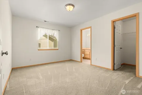 9633 18th Avenue W Everett WA 98204