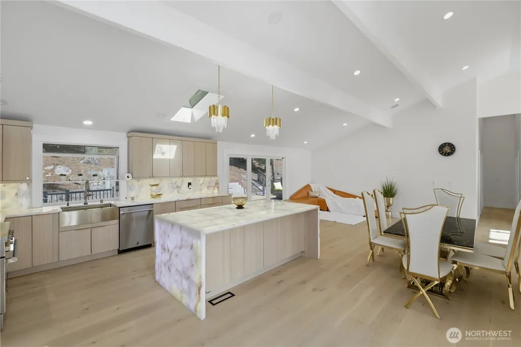 2140 192nd Avenue SE Sammamish WA 98075
