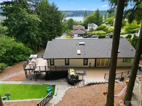 2140 192nd Avenue SE Sammamish WA 98075