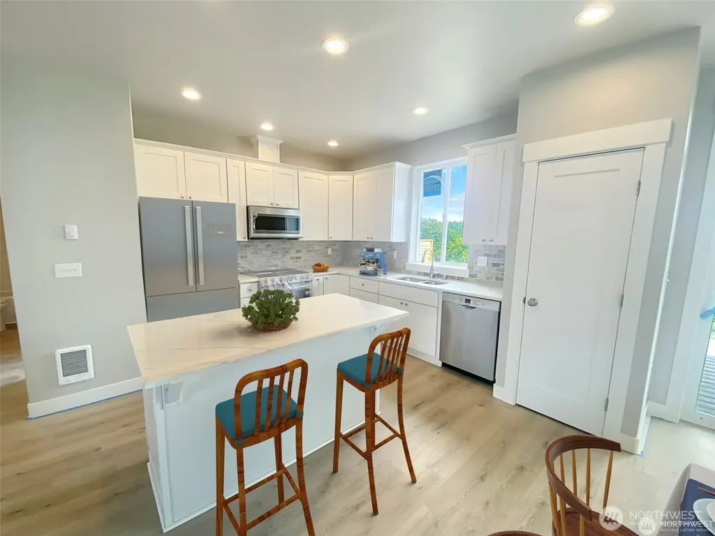 1176 Fairwood Drive SW Ocean Shores WA 98569