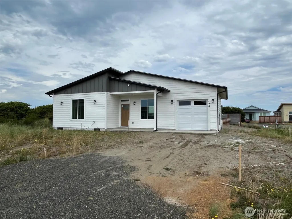 1176 Fairwood Drive SW Ocean Shores WA 98569