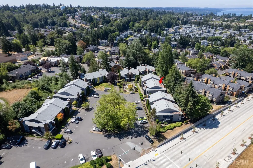 2605 S 272nd Street Kent WA 98032