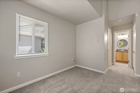 2605 S 272nd Street Kent WA 98032