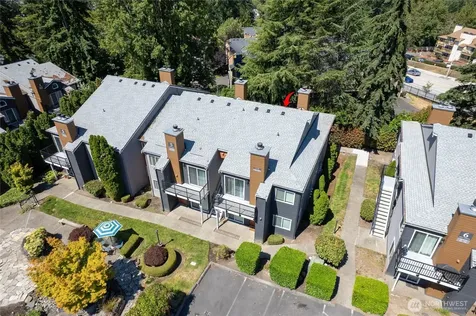 2605 S 272nd Street Kent WA 98032