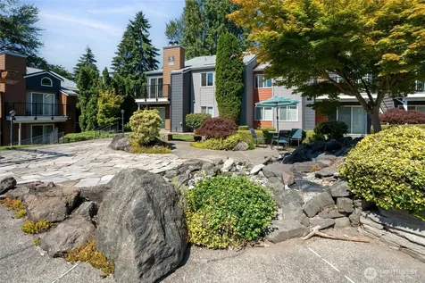 2605 S 272nd Street Kent WA 98032