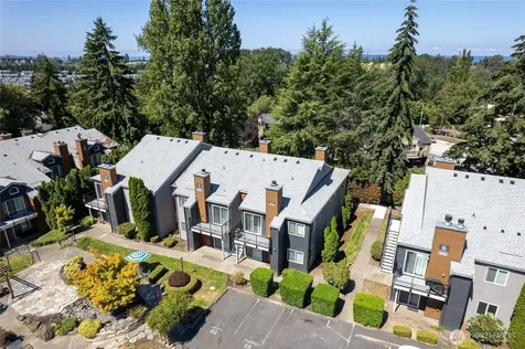 2605 S 272nd Street Kent WA 98032