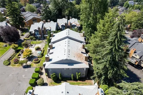 2605 S 272nd Street Kent WA 98032