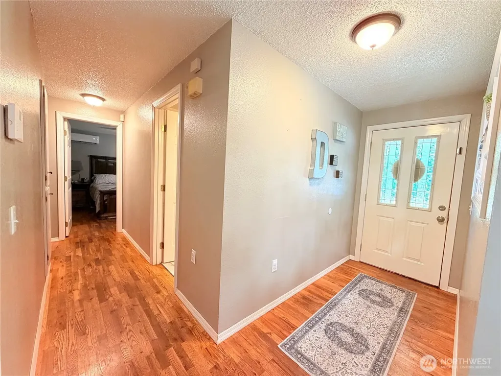 103 Garden Hill Road W Elma WA 98541