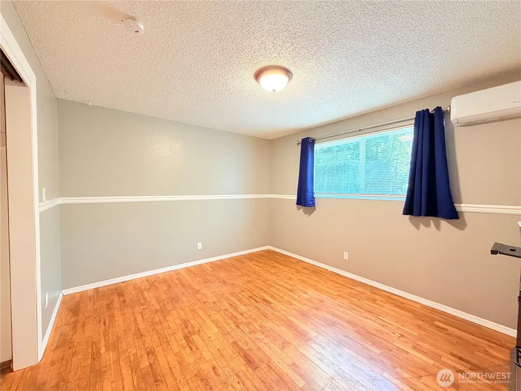 103 Garden Hill Road W Elma WA 98541