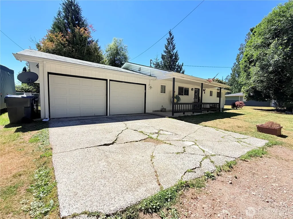 103 Garden Hill Road W Elma WA 98541