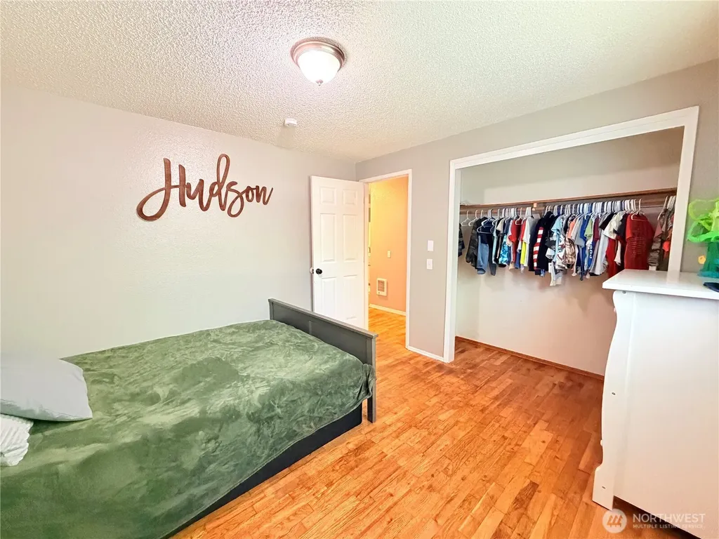 103 Garden Hill Road W Elma WA 98541