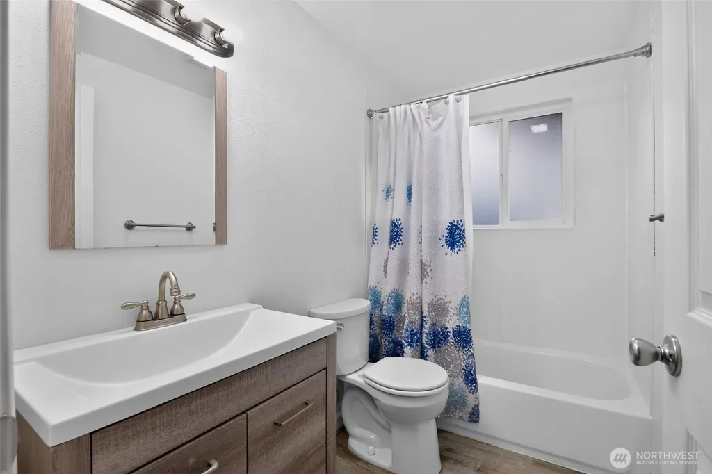 8526 8th Avenue W Everett WA 98204