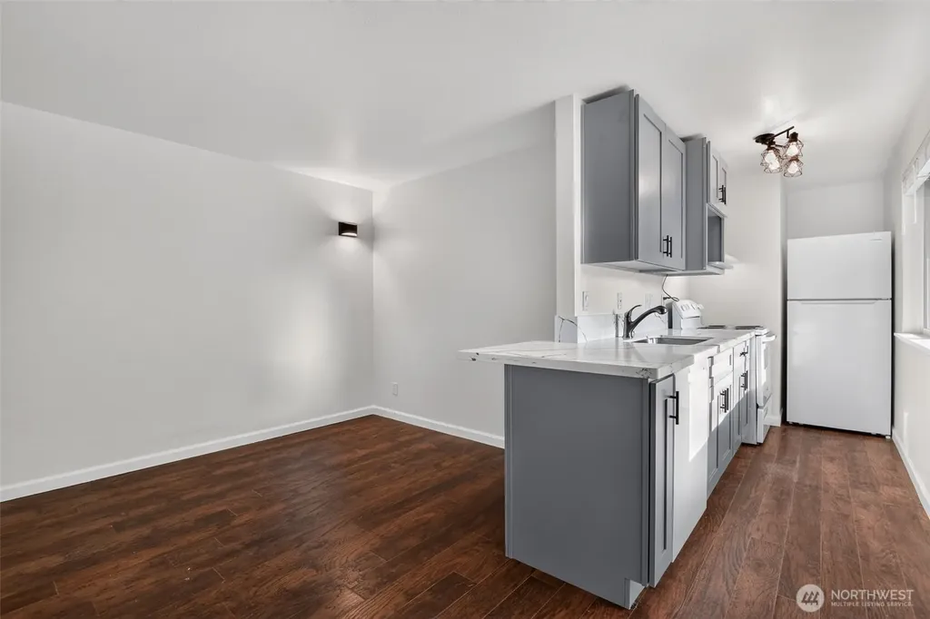 8526 8th Avenue W Everett WA 98204