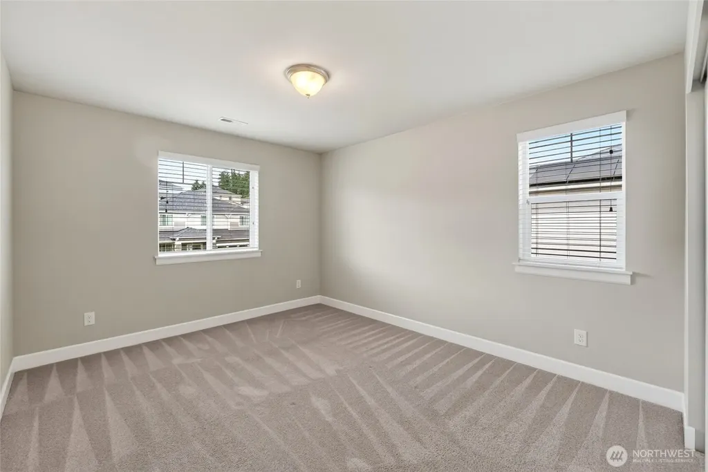 30160 61st Avenue S Auburn WA 98001