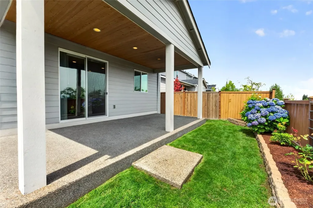 30160 61st Avenue S Auburn WA 98001