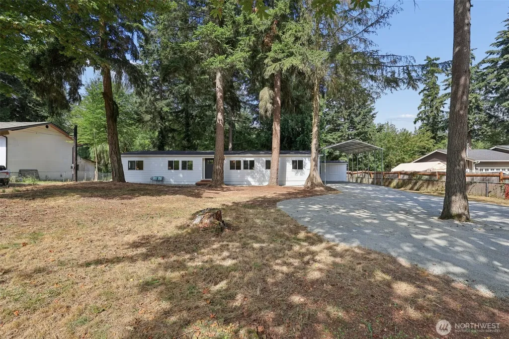 12312 58th Avenue E Puyallup WA 98373