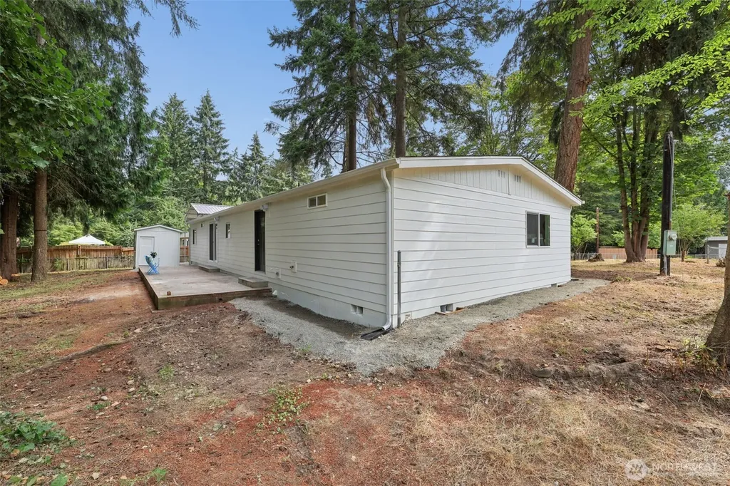 12312 58th Avenue E Puyallup WA 98373